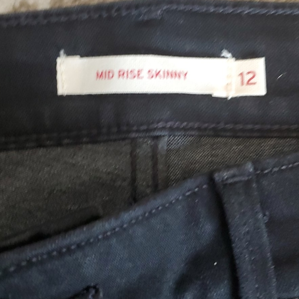 Mid Rise Skinny jeans - Picture 2 of 4